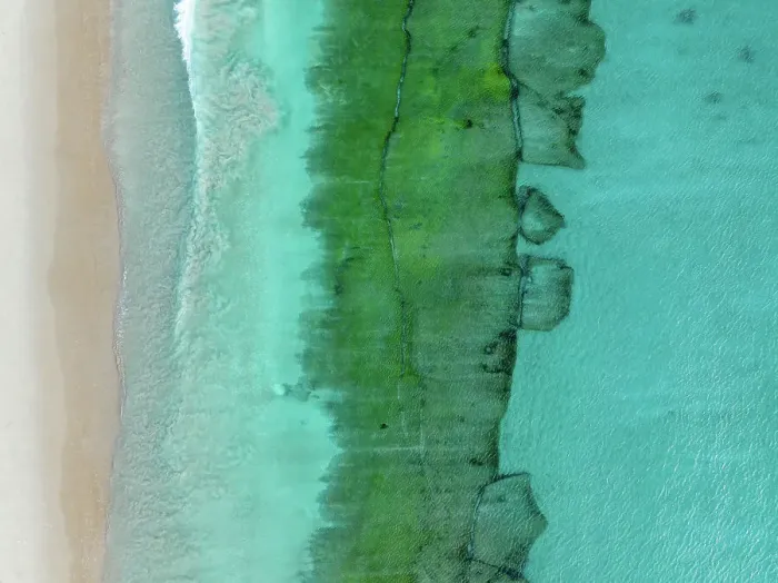 Framed Print : Underwater rock formation off Swanbourne Beach shot from a drone perspective, Perth, Western Australia, Australia