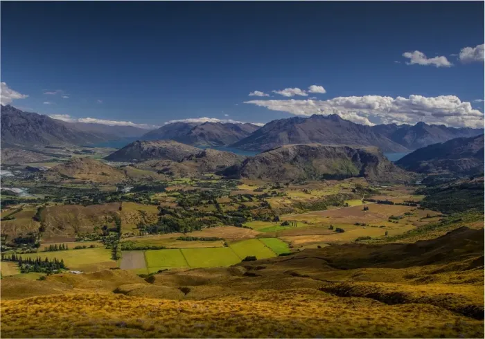 Framed Print : A view across the countryside during the autumn season near Lake Wanaka on the South Island of New Zealand Framed Print : A view across the countryside during the autumn season near Lake Wanaka on the South Island of New Zealand