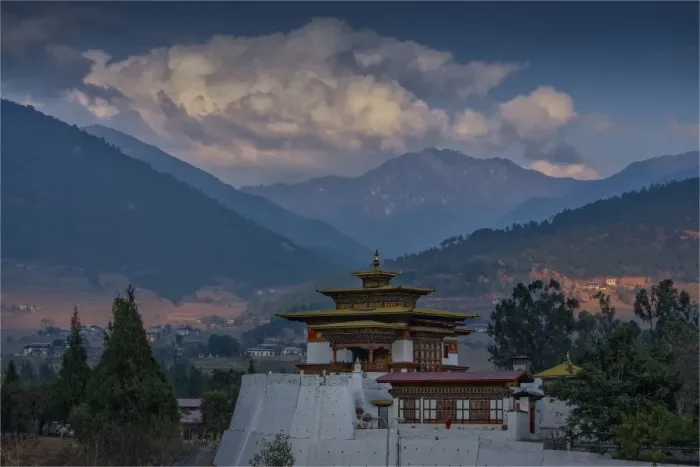 Framed Print : A view of the Panukha Dzong, in East central Bhutan Framed Print : A view of the Panukha Dzong, in East central Bhutan