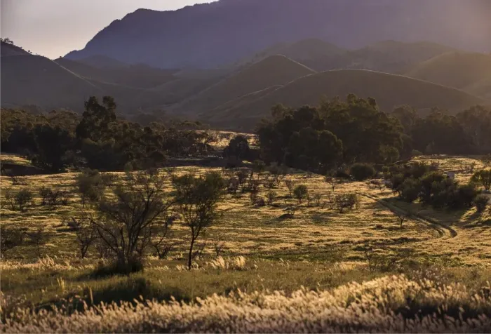 Framed Print : A view of the southern Flinders Ranges National Park near Wilpena, in South Australia