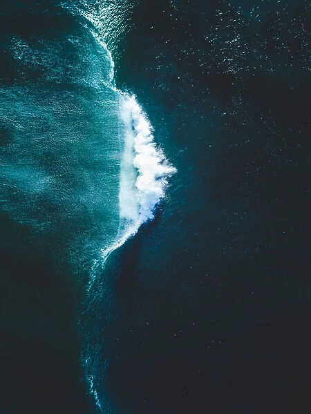 Wave, Iceland