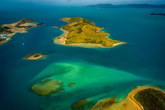 Framed Print : Whitsunday Islands, Queensland Framed Print : Whitsunday Islands, Queensland