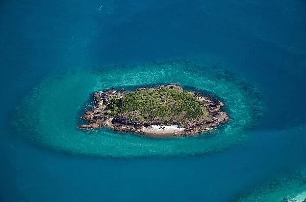 Whitsunday Islands. teeny weeny one