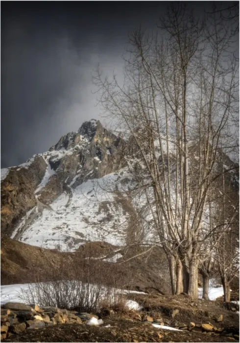 Framed Print : winter view near Muktinath, Mustang region, Western Himalayas, Nepal Framed Print : winter view near Muktinath, Mustang region, Western Himalayas, Nepal