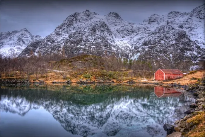 Framed Print : The Winter Wonderland of the Lofoten Peninsular, Arctic circle, Norway Framed Print : The Winter Wonderland of the Lofoten Peninsular, Arctic circle, Norway