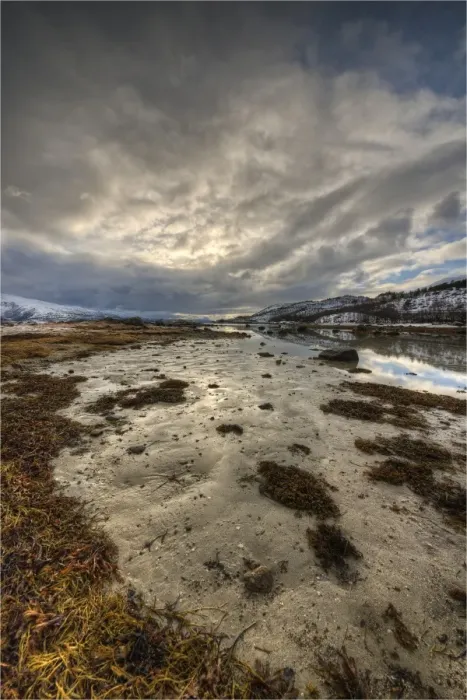 Framed Print : The Winter Wonderland of the Lofoten Peninsular, Arctic circle, Norway Framed Print : The Winter Wonderland of the Lofoten Peninsular, Arctic circle, Norway