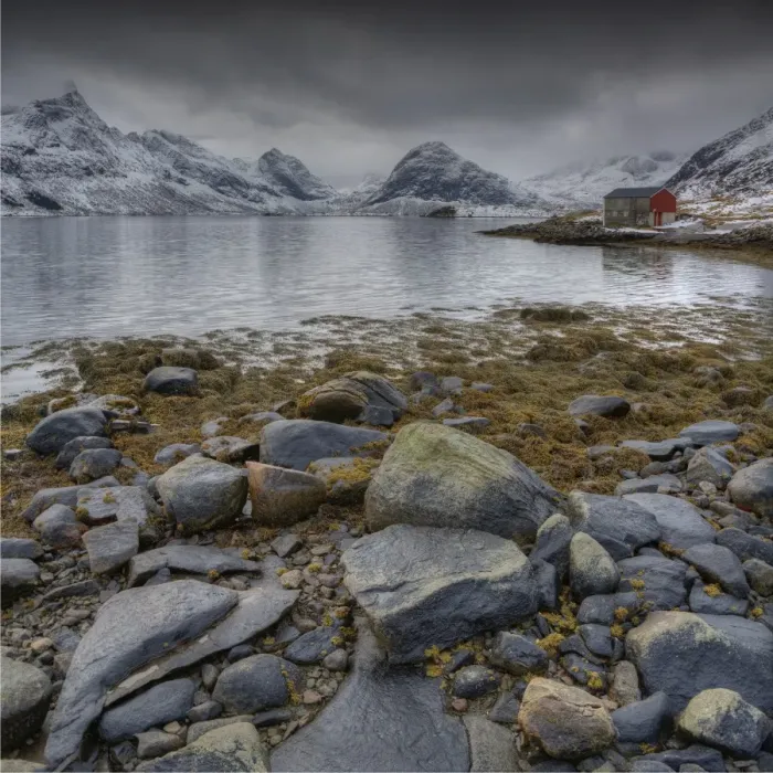 Framed Print : The Winter Wonderland of the Lofoten Peninsular, Arctic circle, Norway Framed Print : The Winter Wonderland of the Lofoten Peninsular, Arctic circle, Norway