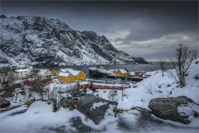 Framed Print : The Winter Wonderland of the Lofoten Peninsular, Arctic circle, Norway Framed Print : The Winter Wonderland of the Lofoten Peninsular, Arctic circle, Norway