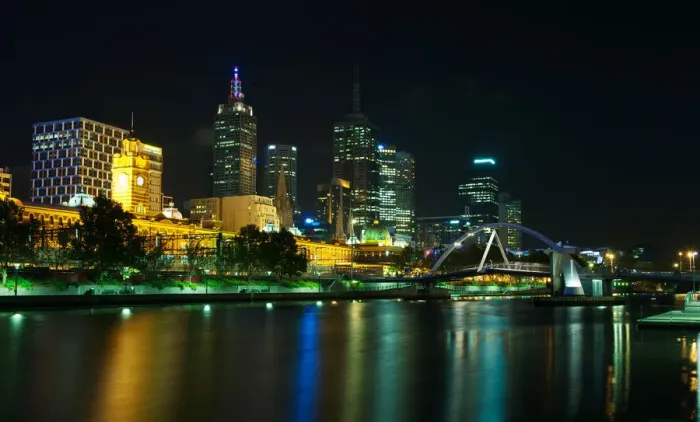 Framed Print : Yarra River, Melbourne at night Framed Print : Yarra River, Melbourne at night