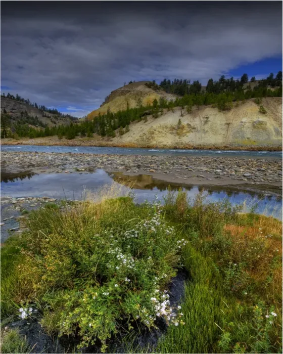 Framed Print : Yellowstone National Park, Wyoming, western United States of America Framed Print : Yellowstone National Park, Wyoming, western United States of America