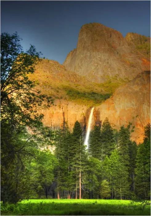 Framed Print : Yosemite National Park, California, western United States of America Framed Print : Yosemite National Park, California, western United States of America