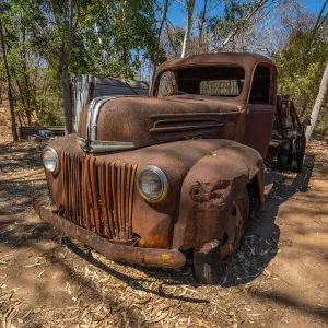 Abandoned gold mining town