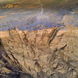 Aerial of tourists at the horseshoe bend
