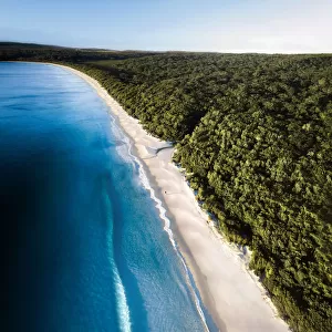 New South Wales (NSW) Fine Art Print Collection: Jervis Bay National Park