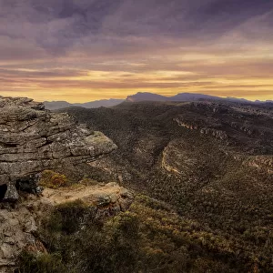 The Balconies (The Jaws of Death), Grampians National Park, Victoria, Australia