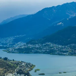 Beautiful scenic view of Queenstown and Lake Wakatipu, New Zealand Beautiful scenic view of Queenstown and Lake Wakatipu, New Zealand