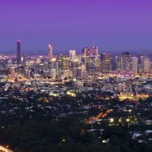 Brisbane cityscape at dusk