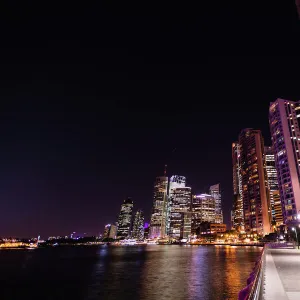 Brisbane by night