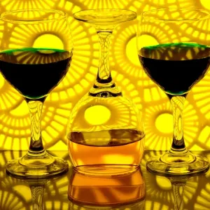 Circles reflecting in glasses Circles reflecting in glasses