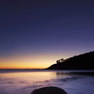 Dawn sunrise at Bluestone Bay, Freycinet National Park, Tasmania, Australia
