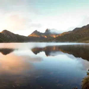 Dove Lake. Cradle Mountain. Tasmania. Australia Dove Lake. Cradle Mountain. Tasmania. Australia