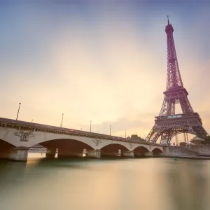 Eiffel Eiffel