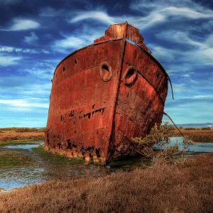 Australian Landmarks Metal Print Collection: Ship Wrecks Around Australia