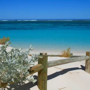 Exmouth, beach, sand, sea, ocean, westernaustralia, australia