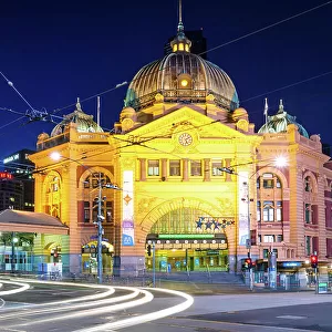 Melbourne Photographic Print Collection: Flinders Street Station, Melbourne