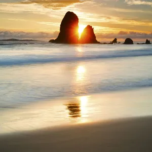 glasshouse rocks at narooma