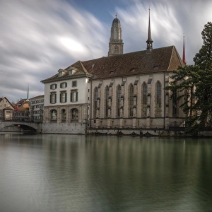 Grossmunster Catedral and river Limmat