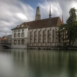 Grossmunster Catedral and river Limmat