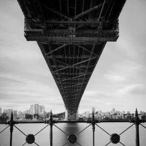 The Harbour Bridge - B&W