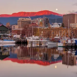 Aube de Hobart