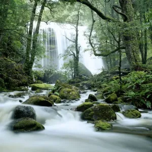 JERUSALEM RIVER WATERFALLS, TASMANIA JERUSALEM RIVER WATERFALLS, TASMANIA