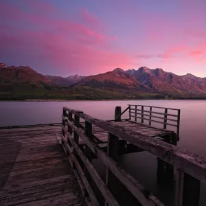 Kinloch, Middle Earth, NZ