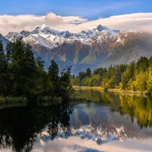 Lake Matheson, South Island, New Zealand Lake Matheson, South Island, New Zealand