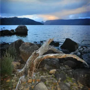 Lake St. Clair with views to the distant mountain range, Central Tasmania