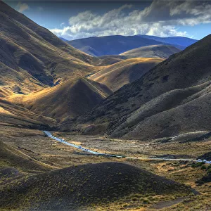 Lindis Pass, on the mountainous road through to Cromwell, south island, New Zealand