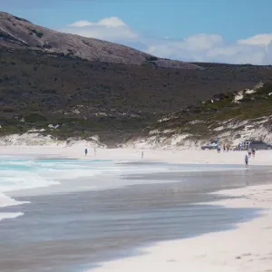 Lucky Bay Lucky Bay