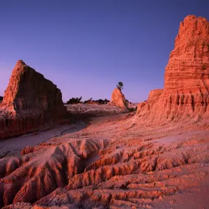 Lunette Landscape, Mungo National Park, Australia