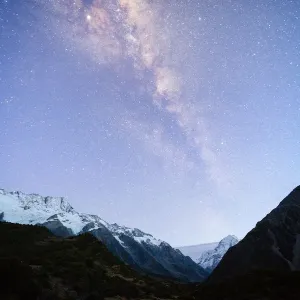 Milky way over mount Cook national park, Hooker valley, New zealand Milky way over mount Cook national park, Hooker valley, New zealand