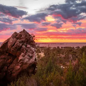 Mount Arapiles Print - Victoria, Australia Sunrise Landscape
