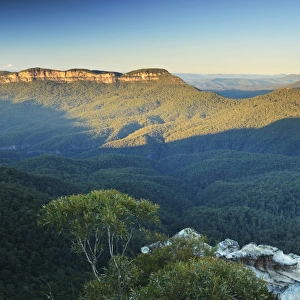 Mt Solitary and Jamison Valley, Blue Mountains