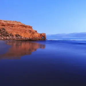 The Needle Eye, Venus Bay Coastal Cliffs, Eyre Peninsula, South Australia The Needle Eye, Venus Bay Coastal Cliffs, Eyre Peninsula, South Australia