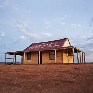 outback shed