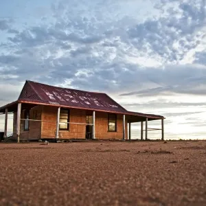 outback shed