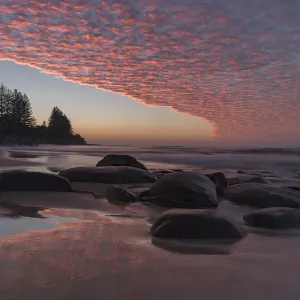 Pink sunrise on the Sunshine Coast, Queensland Pink sunrise on the Sunshine Coast, Queensland