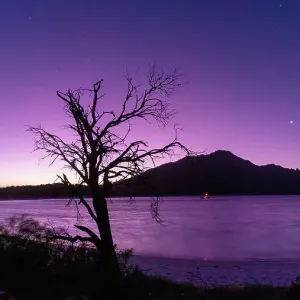 Purple Sunset, Wineglass Bay, Freycinet National Park Purple Sunset, Wineglass Bay, Freycinet National Park