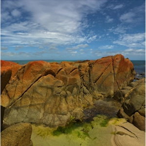 Rocky coastline British Admiral beach, King Island Bass Strait, Tasmania, Australia